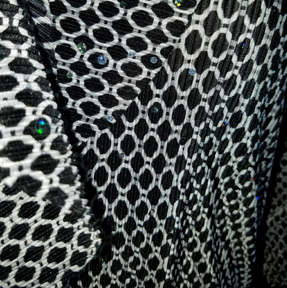 Brittany Black Sparkle Ruffle Top! - Picture 7 of 8